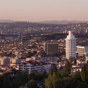 Sheraton Hotel&convention Center Hotel